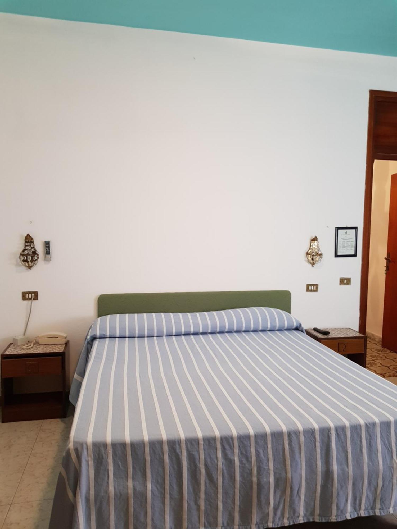 Hotel Meublè Andrea Doria à Torre del Lago Puccini Extérieur photo